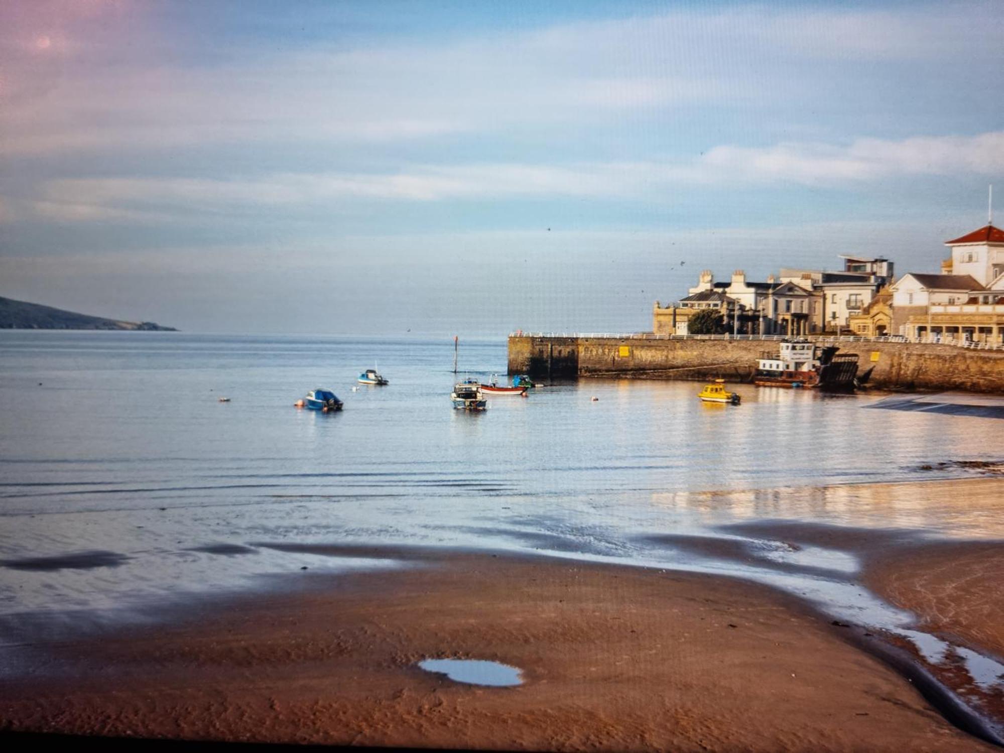 Dungarvon House B&B, Hot Tub, Garden, Summerhouse, Electric Vehicle Point , 3 Bedroom Options Weston-super-Mare Exterior photo